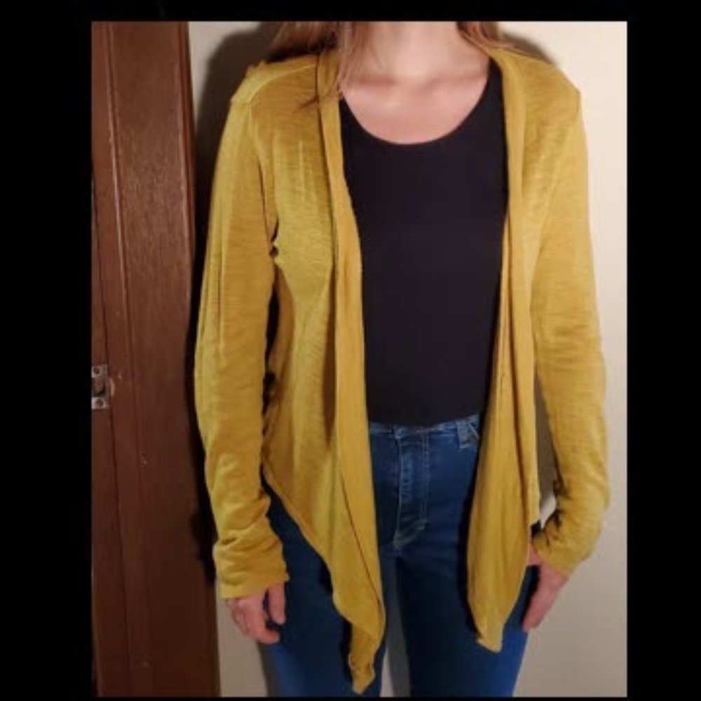 Mustard long sleeve flowy cardigan